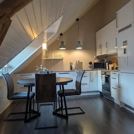 Centrally Located In Apartment *